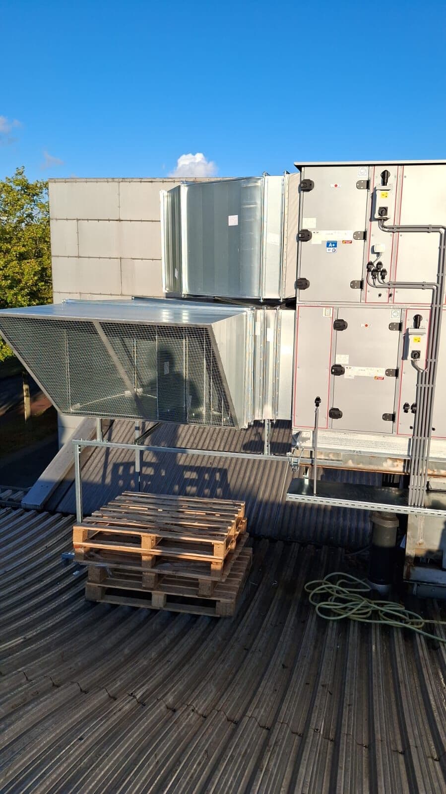Unit connection under a blue sky